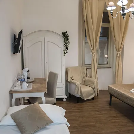 ゲストハウス Juno Pantheon 3*