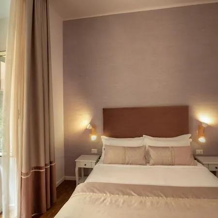 Casa de hóspedes Juno Pantheon 3*